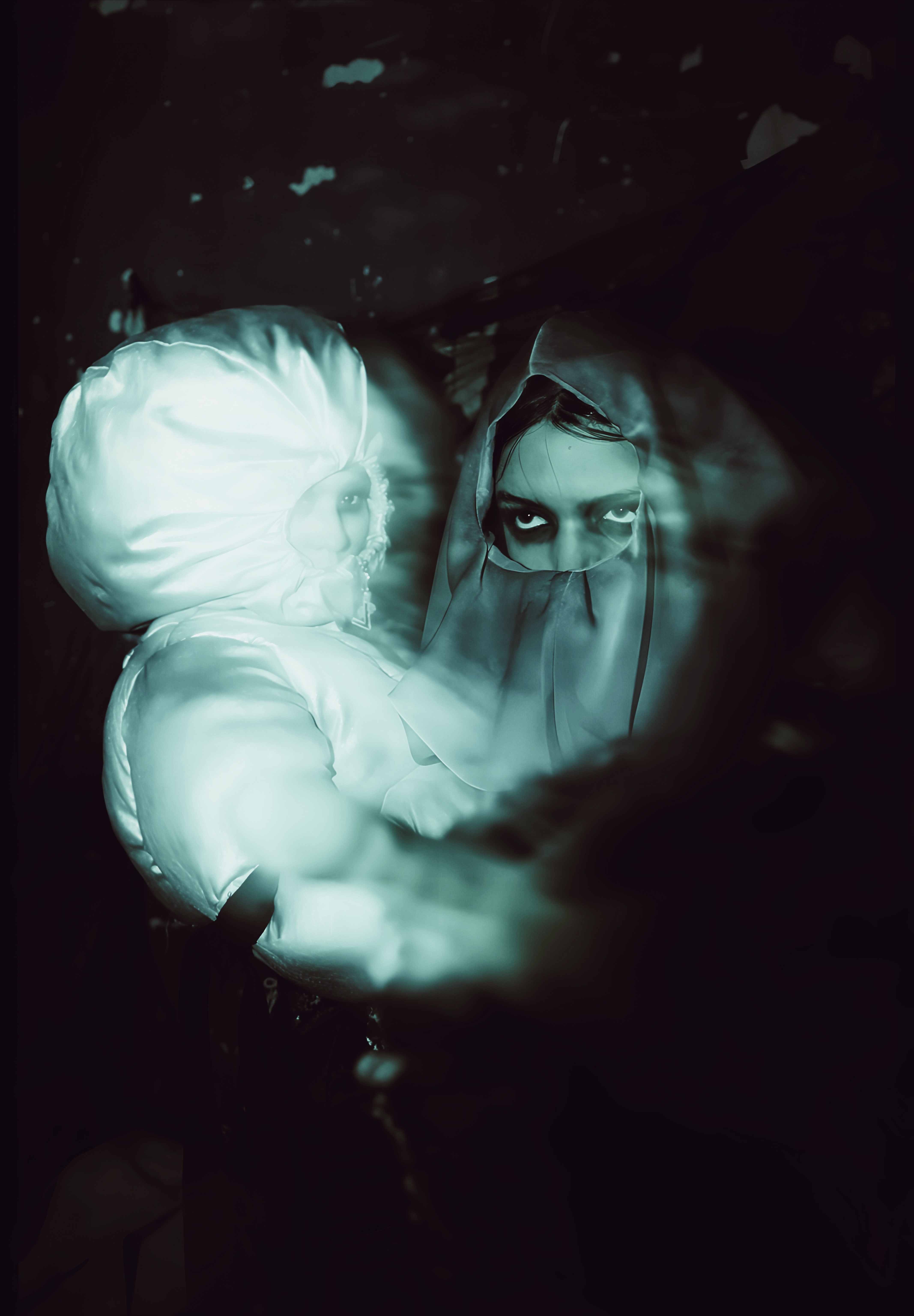 Crystal Cage · IMG.15